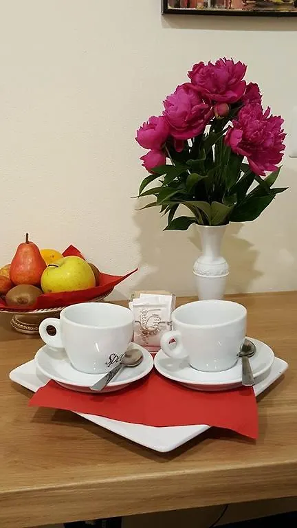 Hotel Trieste Морбеньо Италия