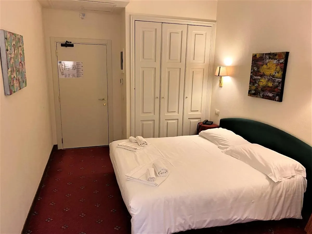 Hotel Trieste Morbegno Italy